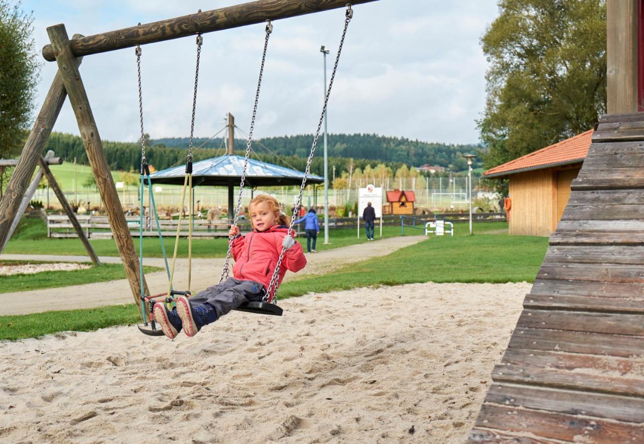 Wander Und Aktiv Hotel Roesslwirt Lam Kültér fotó