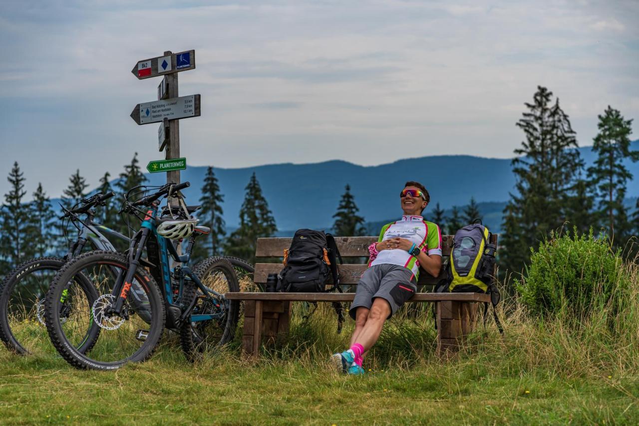 Wander Und Aktiv Hotel Roesslwirt Lam Kültér fotó